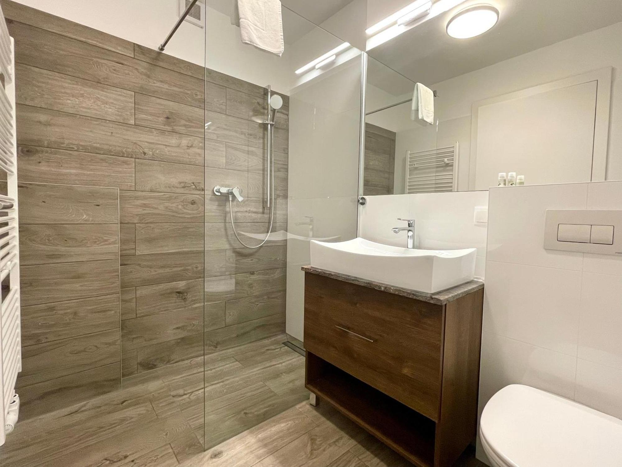Apartments4You เวียนนา ภายนอก รูปภาพ