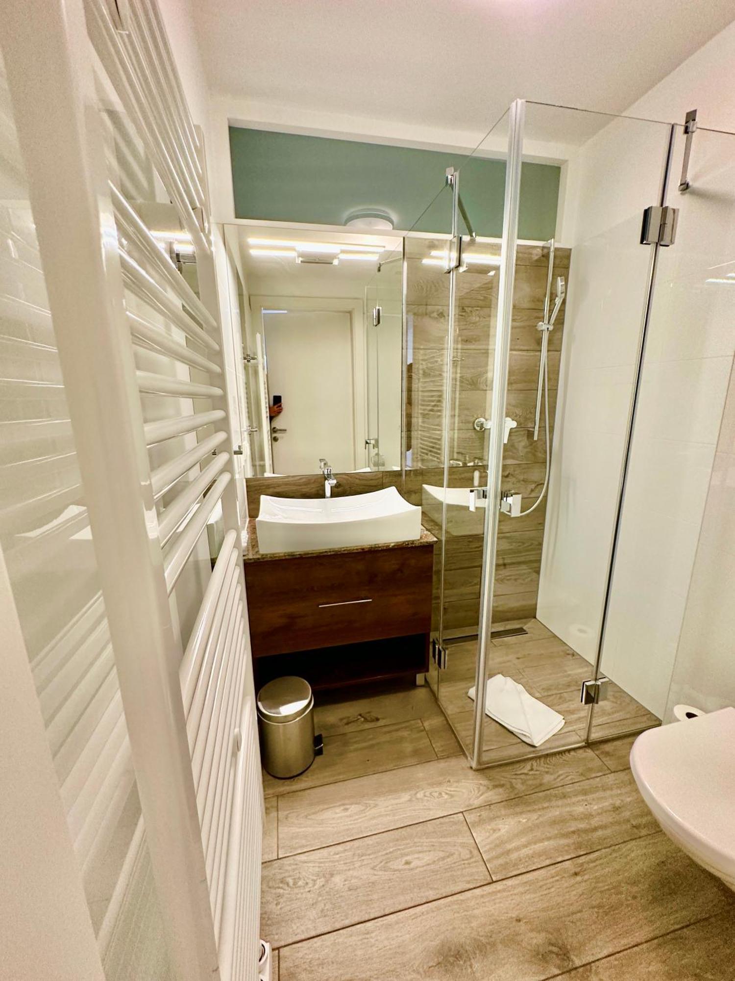 Apartments4You เวียนนา ภายนอก รูปภาพ